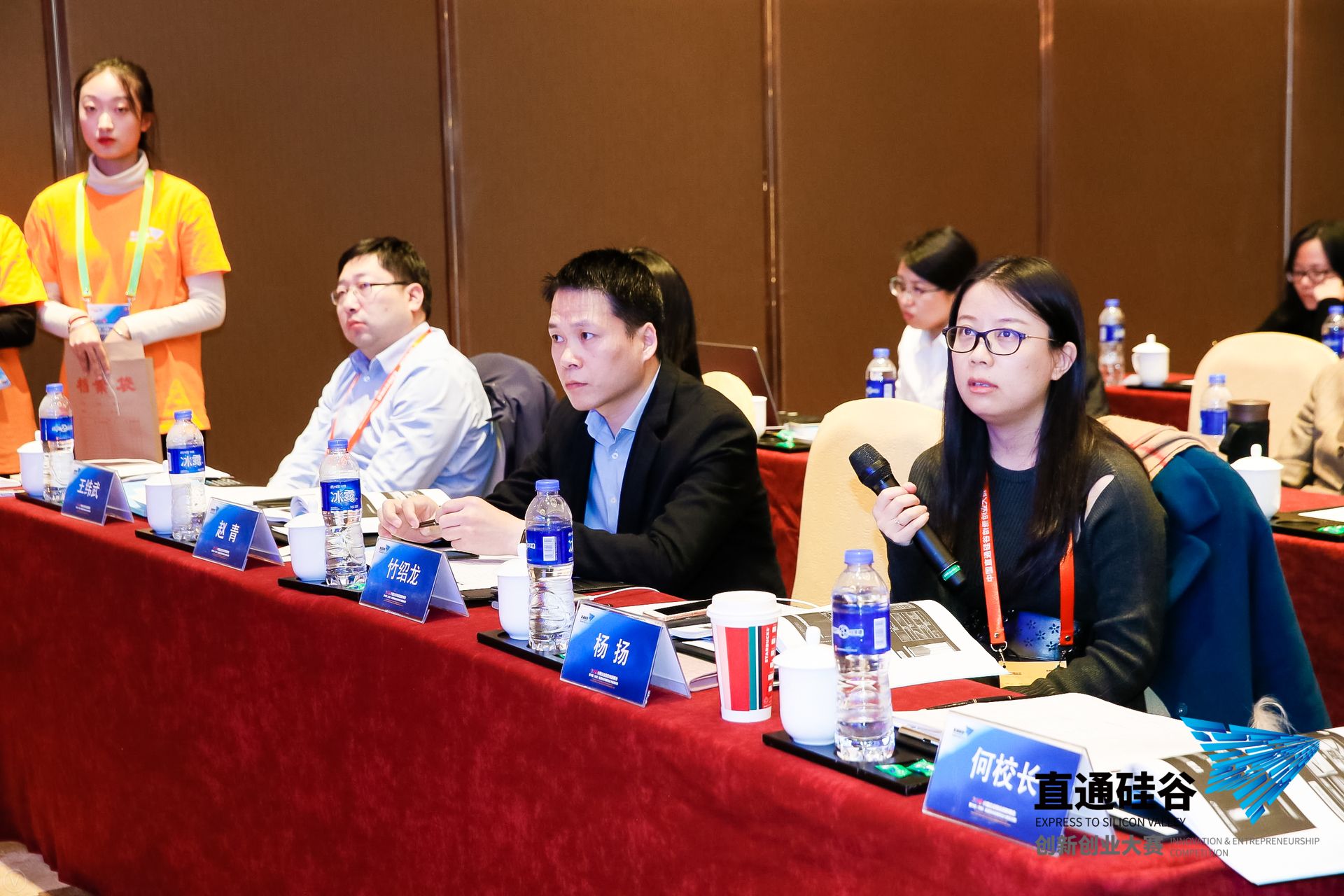 vbox10244__D0X9544_164539_small_.JPG
